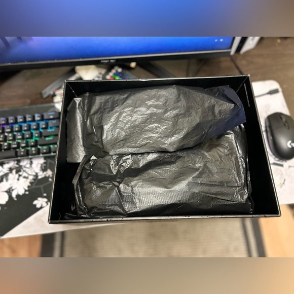 Jordan 4s black cats - Picture 4 of 5